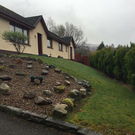 The Steadings Cottage คินลอคคลีเวน ภายนอก รูปภาพ